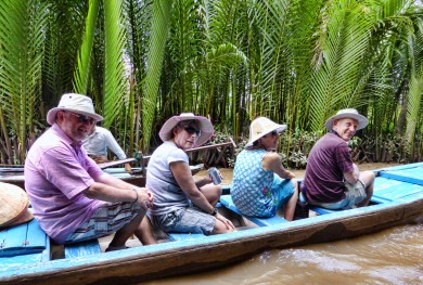 Tour Địa Đạo Củ Chi & Mỹ Tho Bến Tre 1 Ngày Từ Sài Gòn